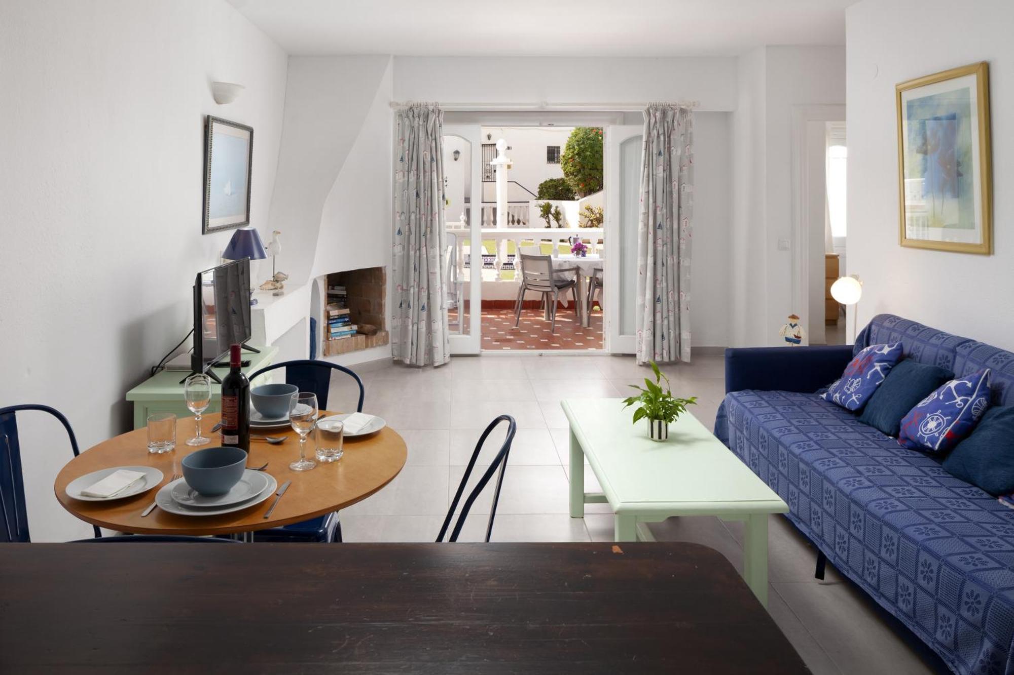 Bright Spacious 1 Bed Apartment Nerja Exteriör bild